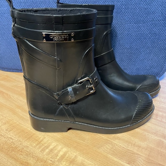 COACH rain boots - Picture 2 of 8